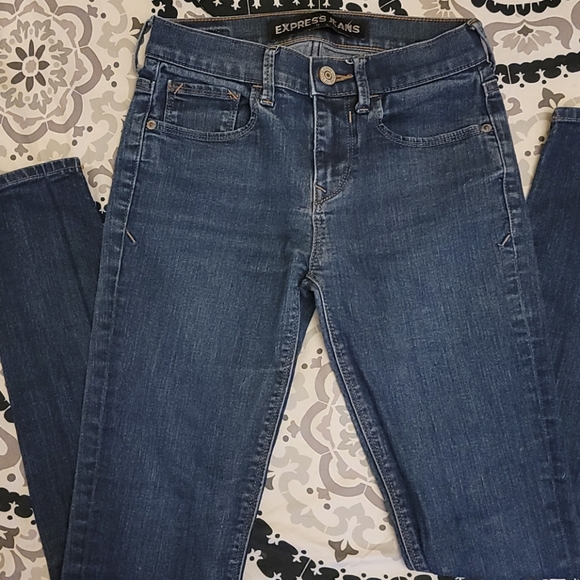 Express Jeans - Picture 1 of 6